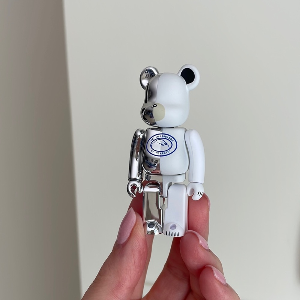 Canada Goose Bearbrick 100%